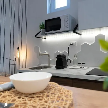 Carrettieri54 - Historic Center 아파트